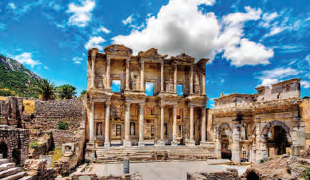 Fotoğraf 3.34 Efes, İyonyalılara ait şehir kalıntılarından biridir.