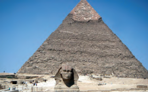 Fotoğraf 3.42 Keops Piramidi
