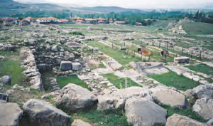 Fotoğraf 3.6 Hititlerin başkenti Hattuşa’nın kalıntılarından bir görünüm (Çorum)